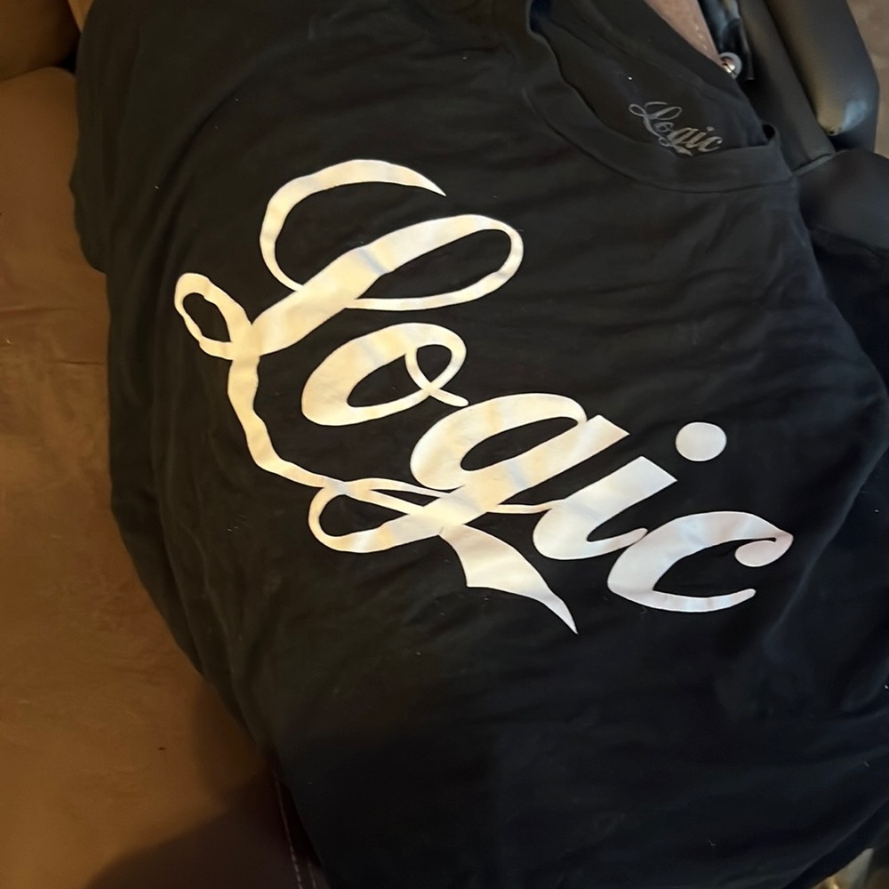 Logic T shirt